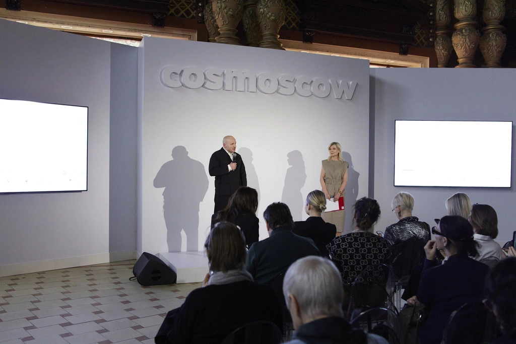 В преддверии 13-го Благотворительного аукциона Фонд Cosmoscow объявил победителей ежегодных программ