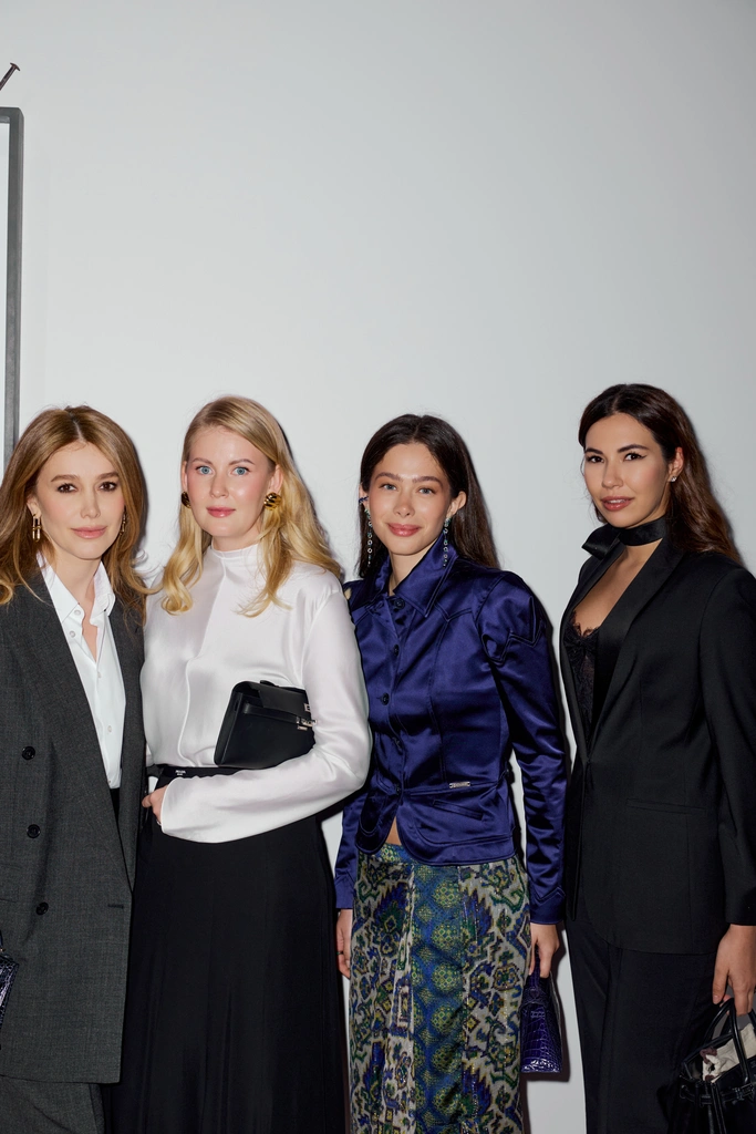 Элина Табидзе, Валентина Давыдик, Анка Ахалая, Ниссо Яхшимурадова